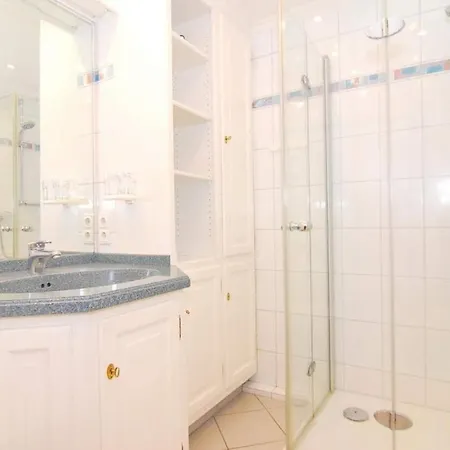 Metropol, Whg 52, Seeseite 3og *